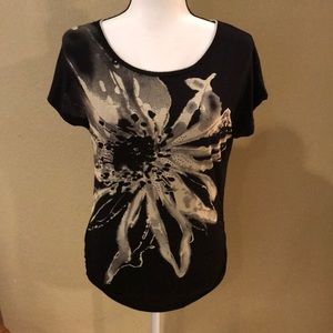 👚 NWT Vanilla Sugar brand women’s shirt